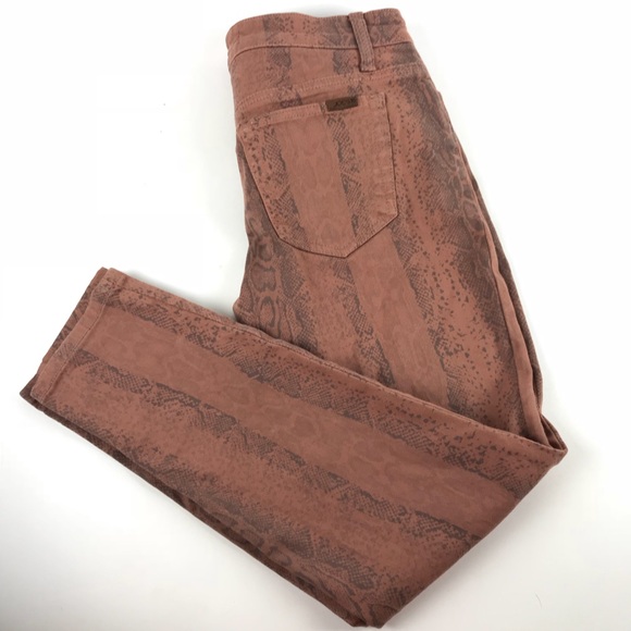 Joe's Jeans Denim - 🤚SOLD✋Joe’s Women’s High Water Jeans snake sz 28